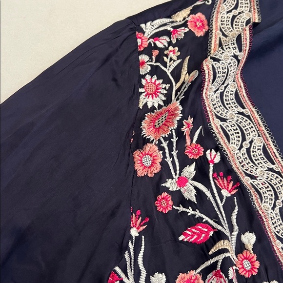 ALL ABOUT HER FLORAL KIMONO SIZE LARGE BLUE PINK CREAM - Picture 15 of 16